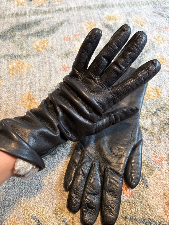 Vintage Accessories - Vintage 💯% Leather & Rabbit Fur Gloves Italy Italian